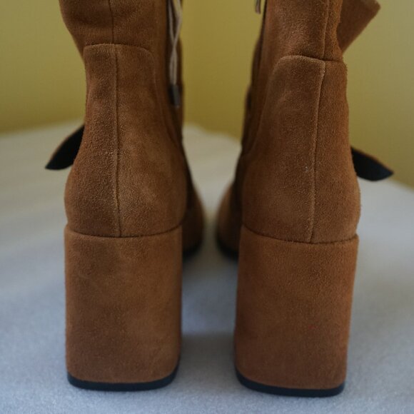 CafeNoir Vera Pelle Womens Size: 7 (37) Suede Leather Ankle Boots w/ Buckle - Picture 11 of 13